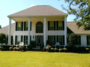 201 Country Side Ln, Halls, TN 38040