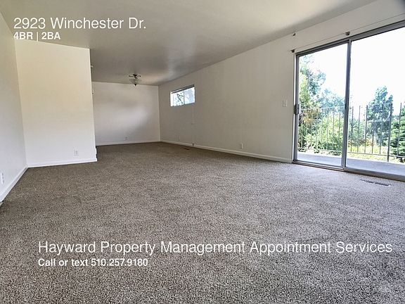 2nd image of 2923 Winchester Dr