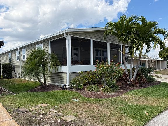 3rd image of 58 Rio Ct