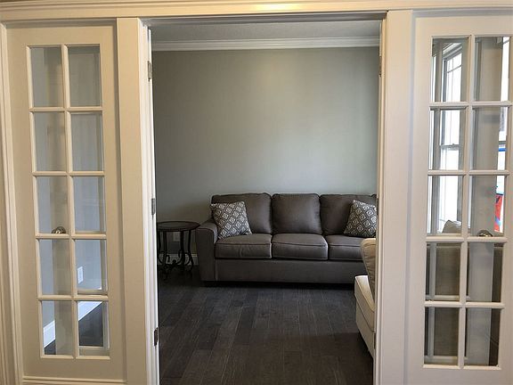 5th image of 820 Sterling Dr Lot 383