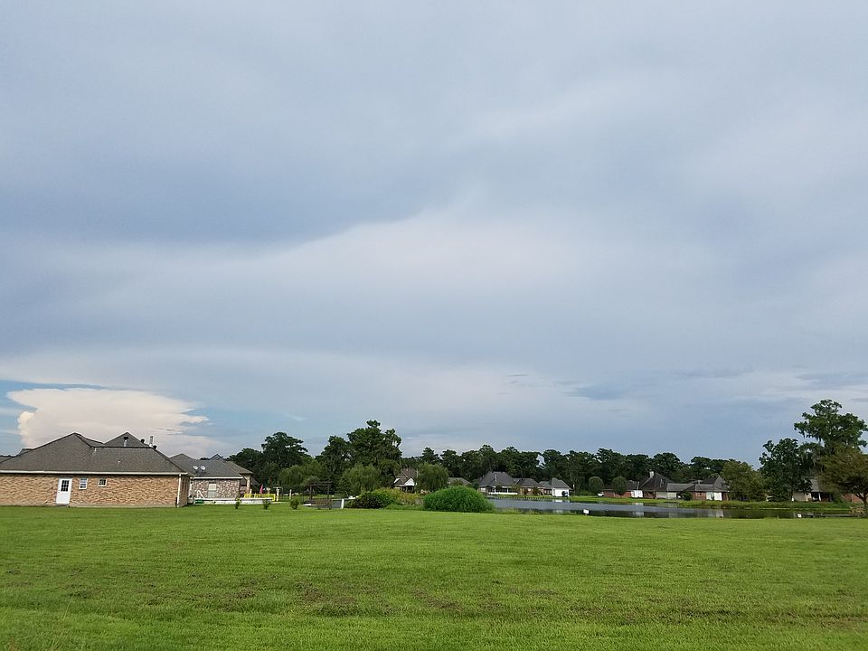 1st image of 138 North Eagle Dr.