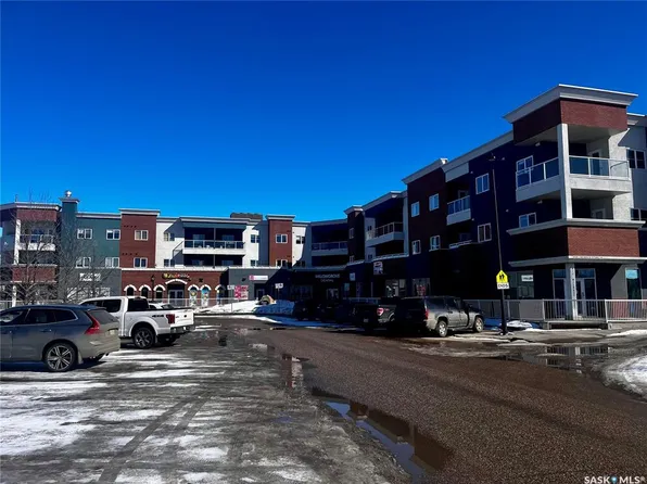 UNIT P89-412 Willowgrove SQUARE, Saskatoon, SK S7W 0T4