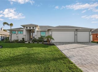 1210 SE 37th Terrace Cpe, Cape Coral, FL 33904