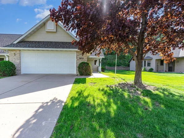 1953 Cherry St, Red Wing, MN 55066