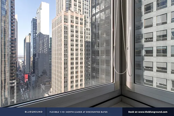 Rented by The Blueground | media 14