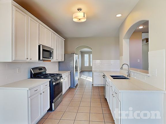 5th image of 5824 Somerton Dr
