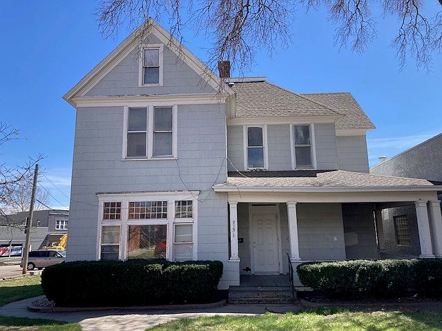 1st image of 315 W Koenig St #1/2