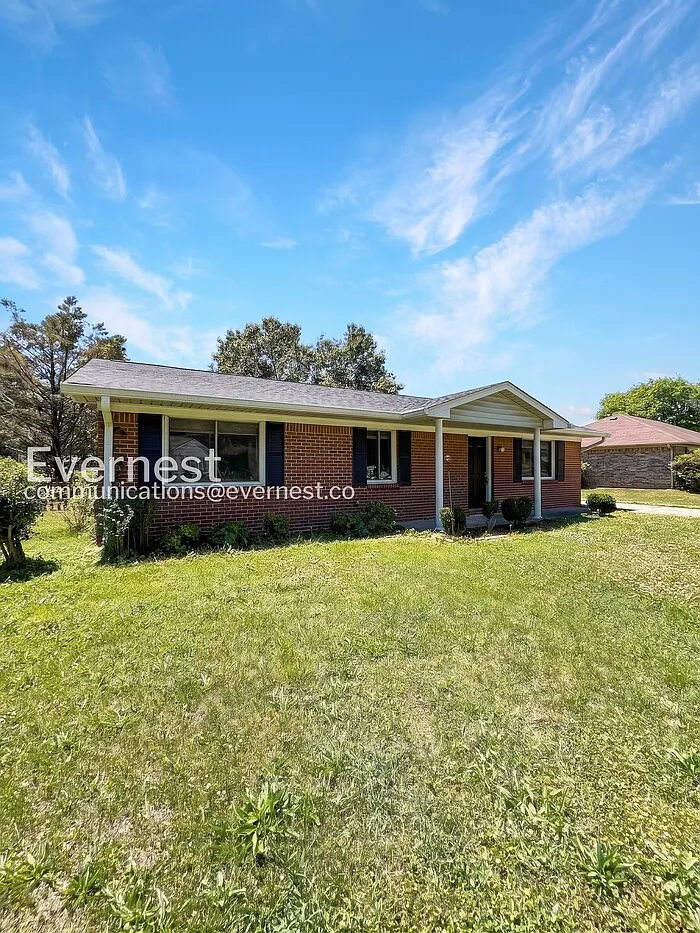 Building Photo - 409 Alexander Dr