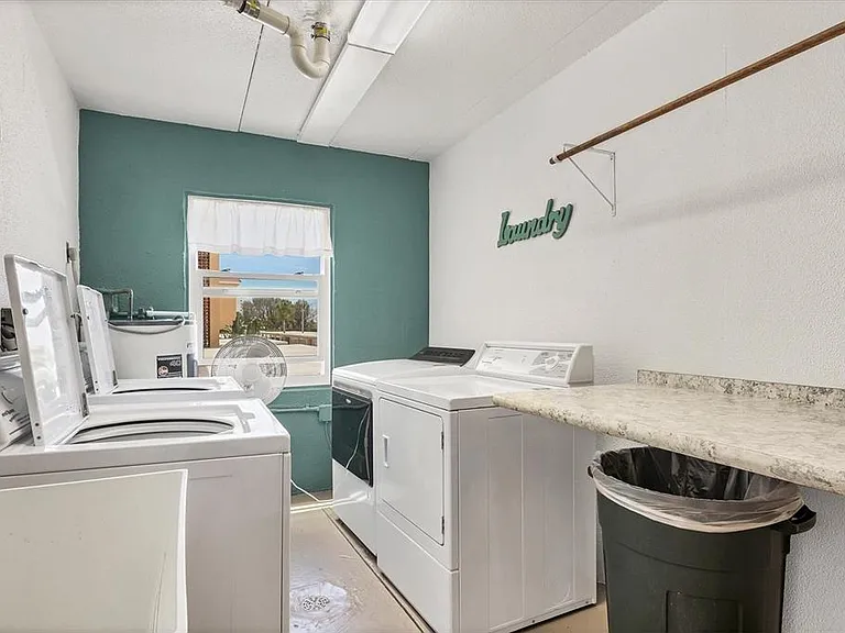 1250 N Portofino Dr #303 — Photo 33