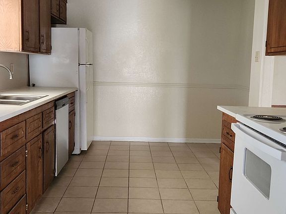 03 Kitchen_01032025