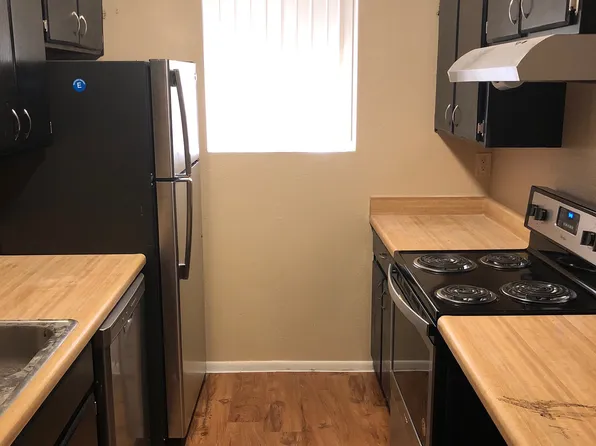 Via Linda Apartments