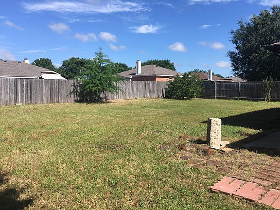 2nd image of 311 Tolleson Dr