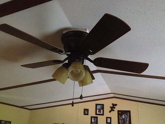 3rd image of 35 Corvis Ln