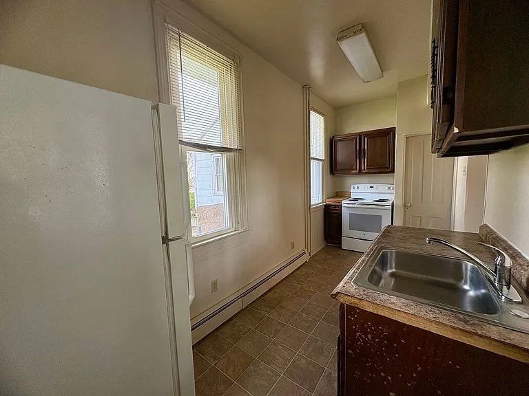 539 & 541 S Market St — Photo 12