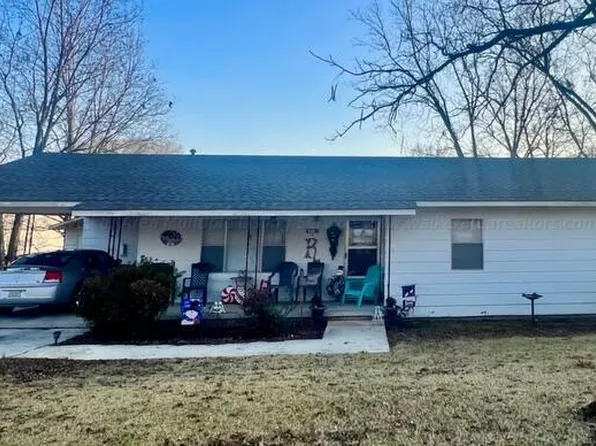 251 13th Ave W, Guin, AL 35563