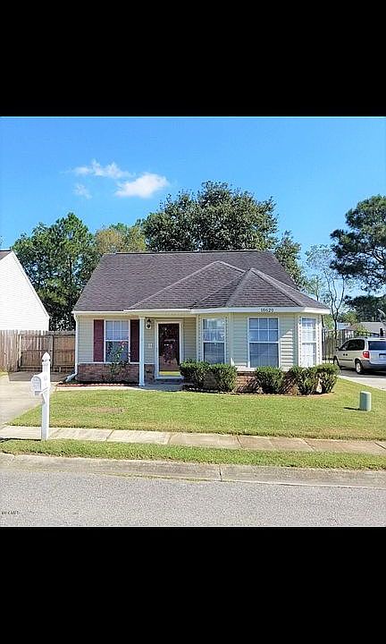 1st image of 10620 Red Bud Ct