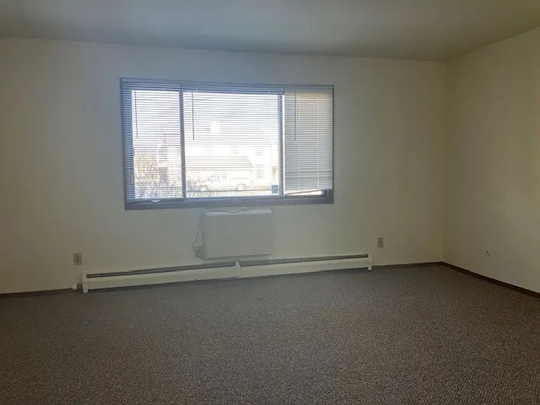W151S7011 Cornell Cir — Photo 3