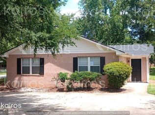 305 Deerpark Dr, Athens, GA 30605