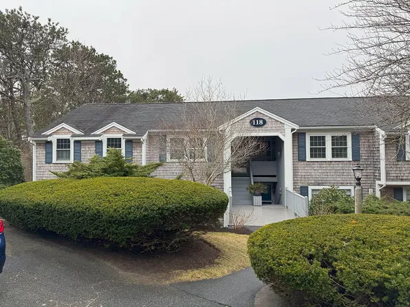 118 Misty Meadow Lane #E, North Chatham, MA 02650