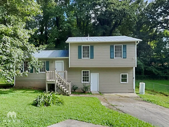860 Wells Cir SE, Smyrna, GA 30080
