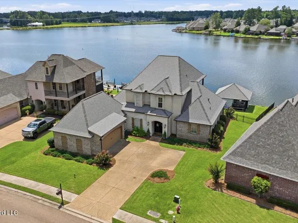 149 Harbor View Dr, Madison, MS 39110