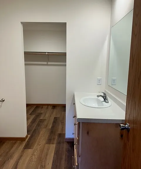 613 S Fond Du Lac Ave #613B — Photo 6