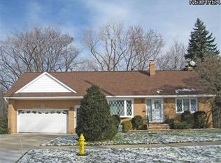 9540 Parkland Dr, Parma, OH