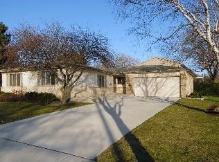 815 S Salem Ave, Arlington Heights, IL 60005