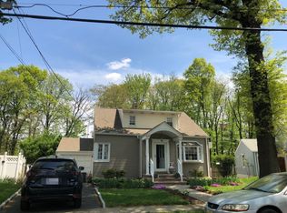 711 Palisade Rd, Union, NJ 07083