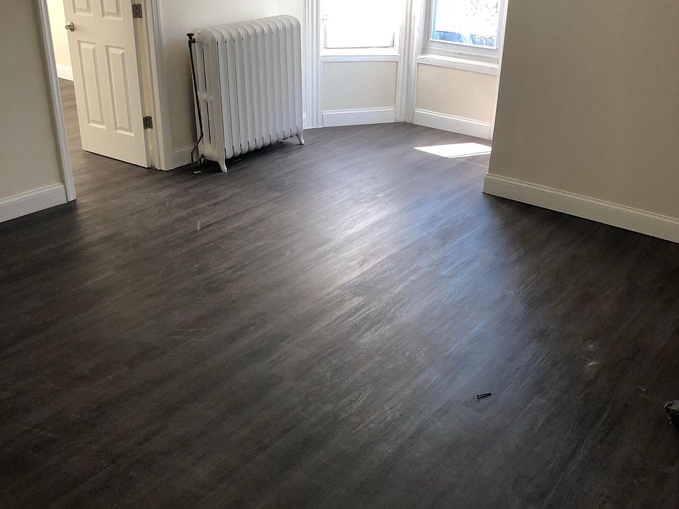 2nd image of 1601 West St