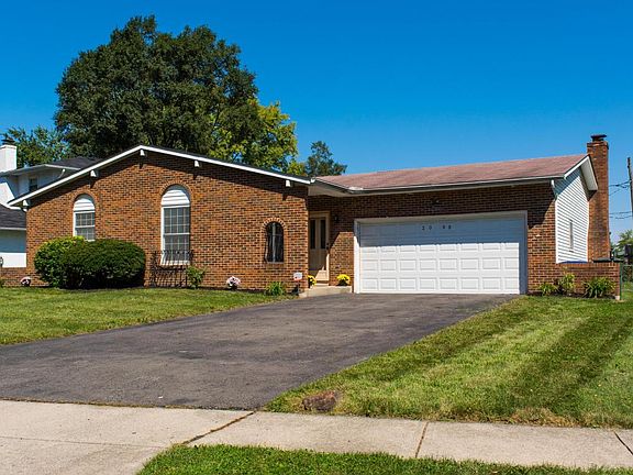 3rd image of 2098 Teakwood Dr