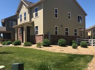 1425 S Duquesne Ct, Aurora, CO 80018