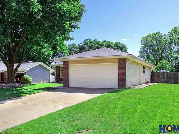 3rd image of 5208 Starling Ct