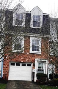 31 Shadow Dr, Pittsburgh, PA, 15227