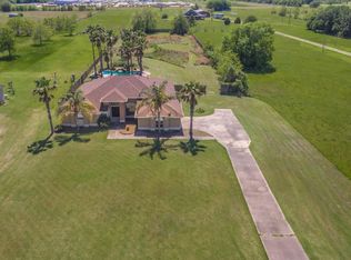 1877 County Road 145, Alvin, TX 77511