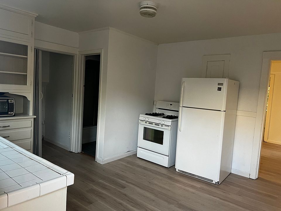 1st image of 548 Vera Ave