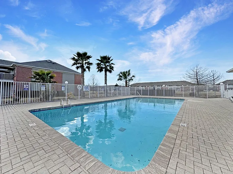 19360 Chelsey Dr — Photo 23