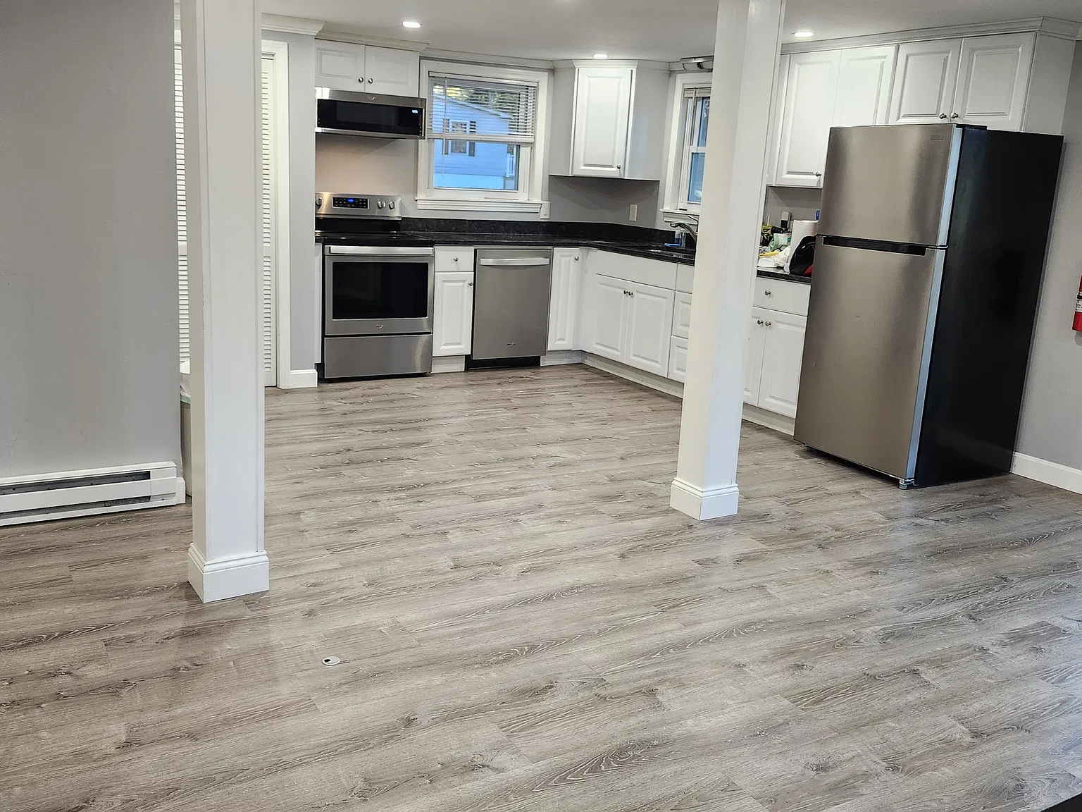 70 Riverside Dr — Photo 3