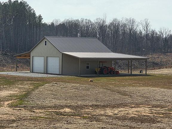 3rd image of 696 Green Bay Rd