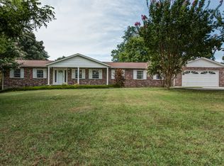 505 E Meadecrest Dr, Knoxville, TN 37923