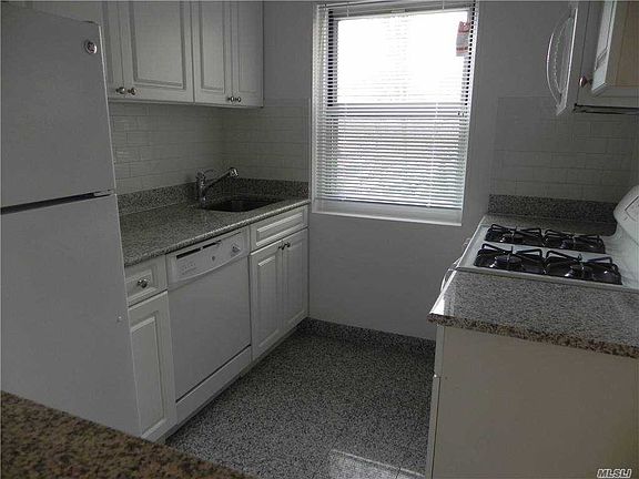 5th image of 15 Schenck Ave APT 2C
