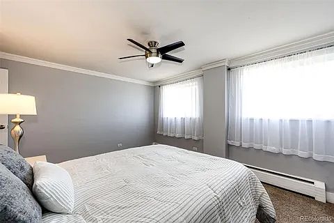3rd image of 1035 N Colorado Blvd APT 405