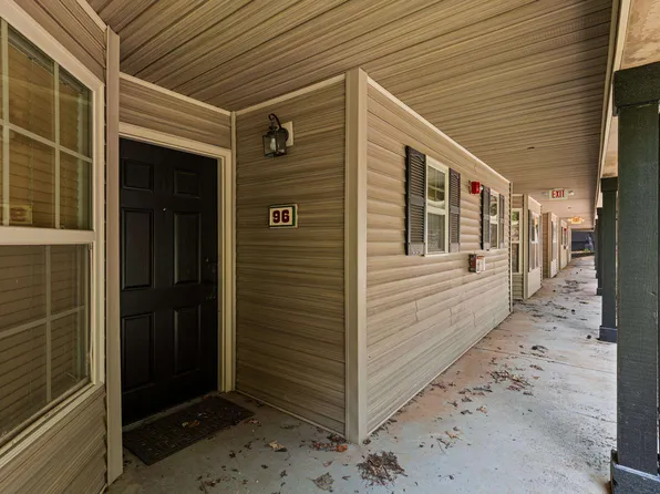 516 Holly Trl E Unit 96, Hawkins, TX 75765