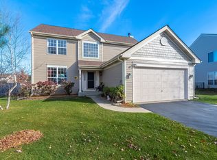 6808 Highgate Rd, Carpentersville, IL 60110