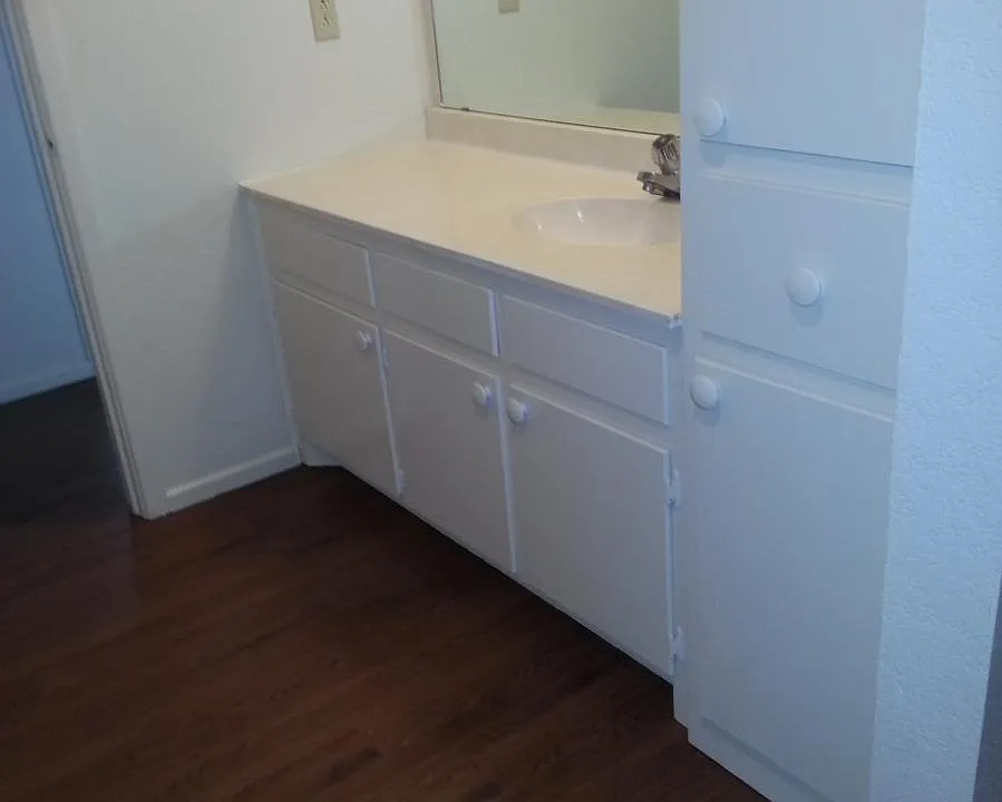 2nd Bath vanity area