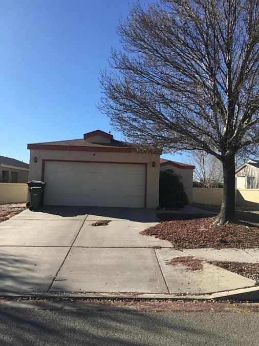 2nd image of 2425 High Desert Cir NE