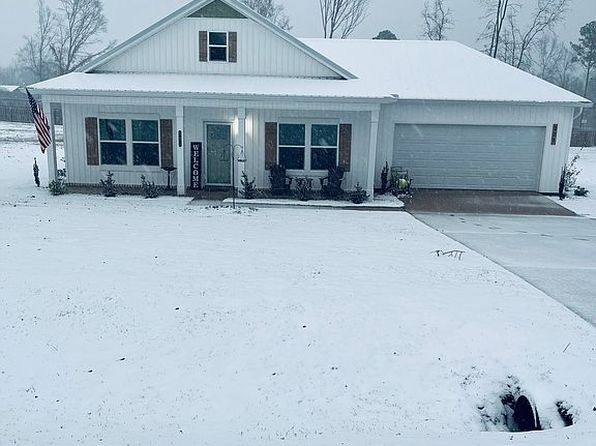 221 Grady Dr