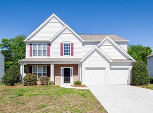 5826 Crimson Oak Ct, Harrisburg, NC 28075