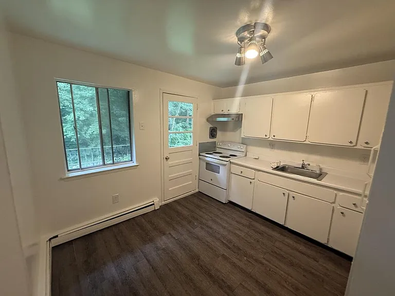 41 Rome Ave — Photo 6