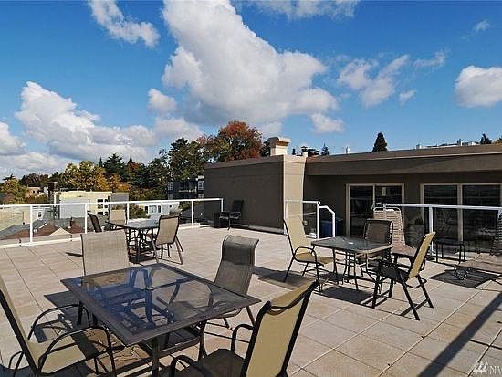 Roof top deck entrance